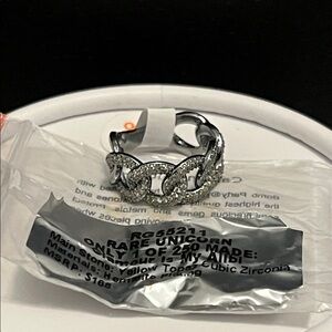 Bomb Party 🦄 RARE UNICORN
Glamour Is My Alibi